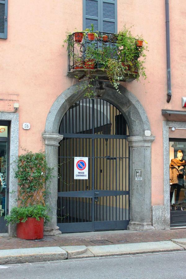 Le Dame Della Cortesella Côme